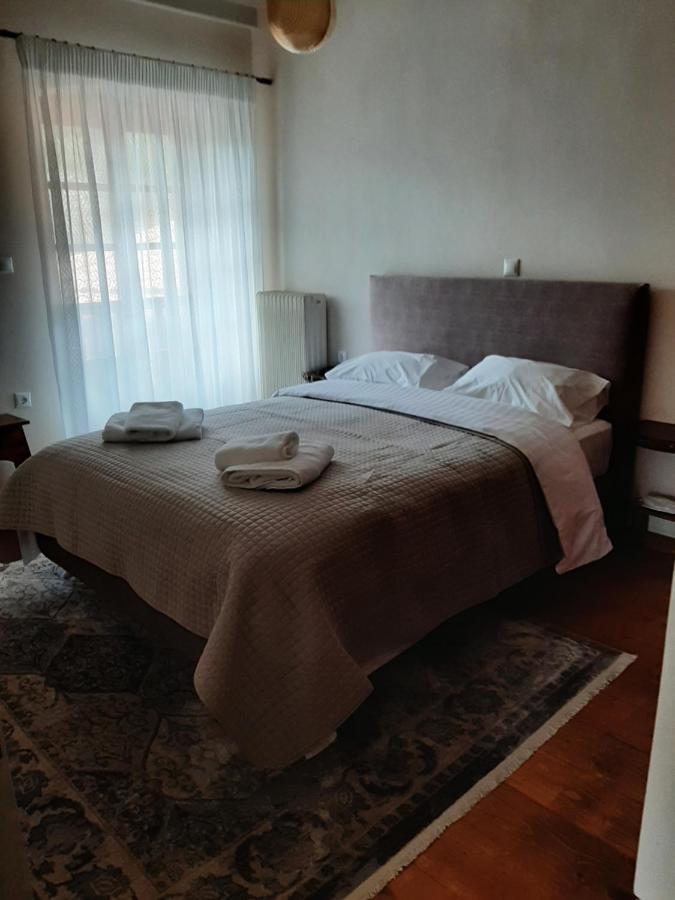 Δημητσανασ Τοποσ Νύμφη Δάφνη Appartement Dimitsana Buitenkant foto