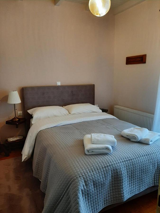 Δημητσανασ Τοποσ Νύμφη Δάφνη Appartement Dimitsana Buitenkant foto
